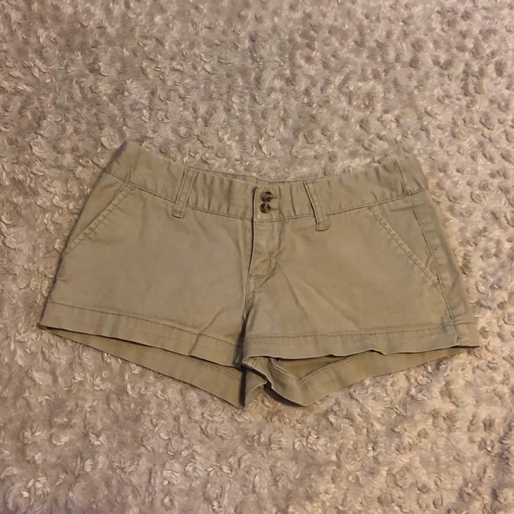 Mossimo Khaki Shorts!